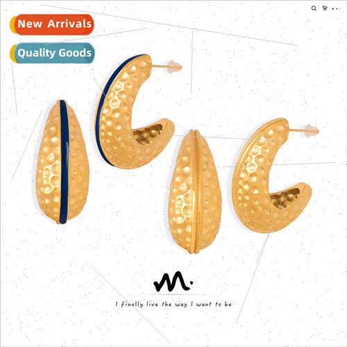 French new fashion simple niche tanium steel gold-plated oil