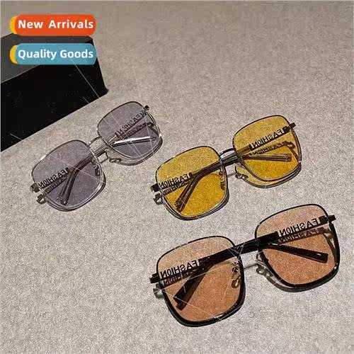 Korean fashion transparent light-colored pieces tea-colored