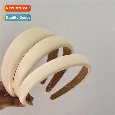 Sponge hair band cream color imation lambskin high cranial t