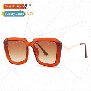 M335 ins Leg Women Bent Sunglasses Irregular Fashion Color