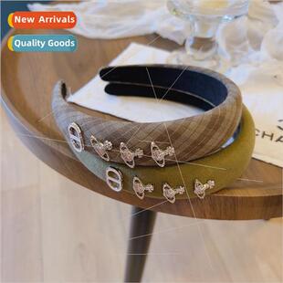 Autumn winter retro ins savory green West Dowager Saturn dia