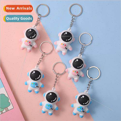 Cartoon astronaut keychain spaceman decorative keychain smal