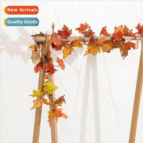 mulation Maple Leaf Rattan Decoration Tube Wall Hanging Show