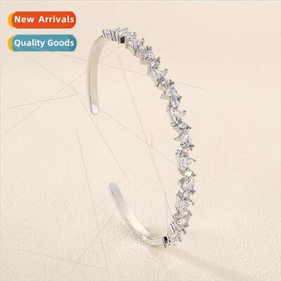 Geometric Triangle Patchwork Copper Zirconia Bracelet适用Wom