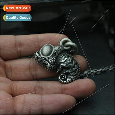 New tide men punk hip-hop chameleon animal pendant necklace