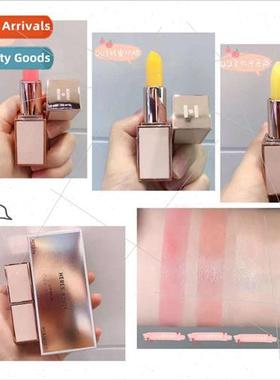 Cordyceps Extract Warm Change pstick moisturizes hydrates to