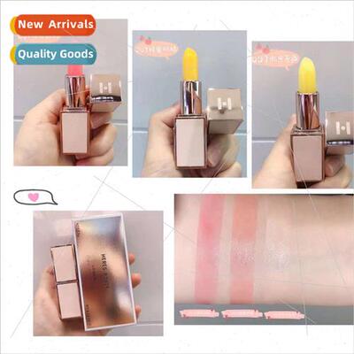 Cordyceps Extract Warm Change pstick moisturizes hydrates to