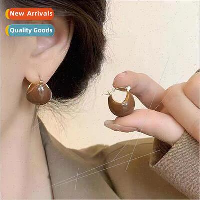 Mei Lade curry round earrings female 2023 new tide ear buckl