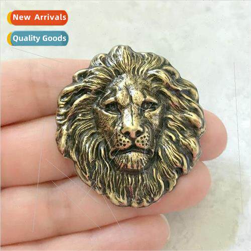 Vintage simple high-grade lion head pin brooch men lapel pin
