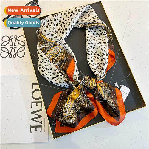 2023 Women 90 Square Scarf Vintage Elegant Four s Universal