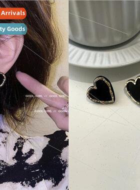 Autumn winter new earrings dark two-color love earrings simp