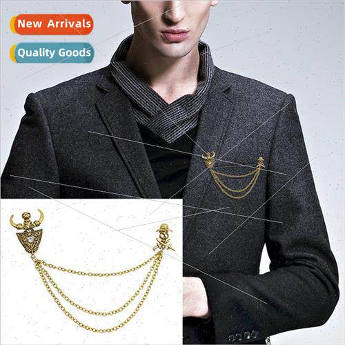 Alloy tassel chain hat skull short sword pirate horn brooch