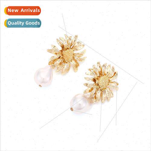 temperament versatile large flowers light luxury earrings fa