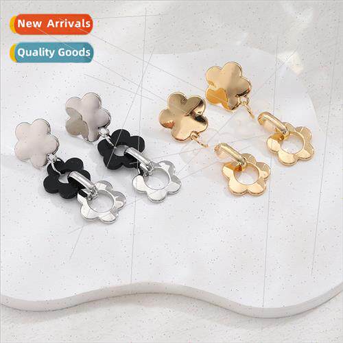 2023 fall new flower earrings female Europe ins plate cut ea
