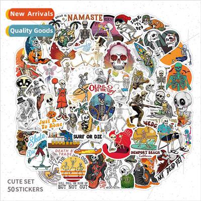 50 Cool Skull Graffi s Helmet Waterproof ggage Su Scooter Tr