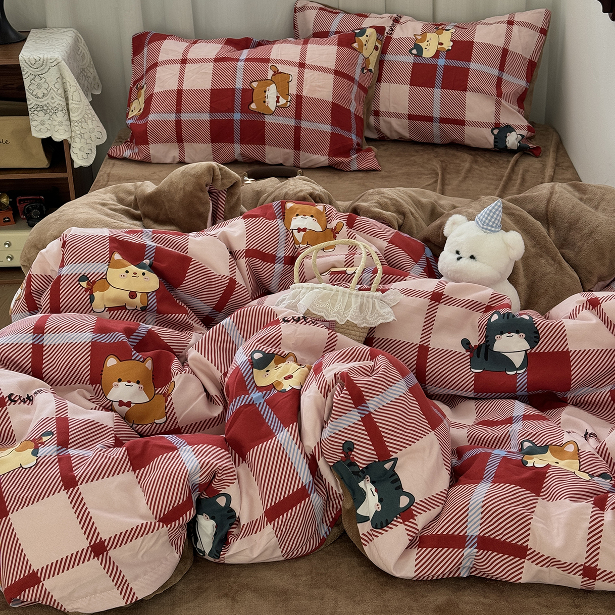 少女可爱格子猫咪秋冬四件套