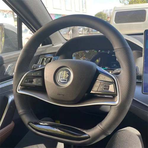 比亚迪唐DMi秦元plus宋pro汉E1E2E3宋新能源专用真皮手缝方向盘套