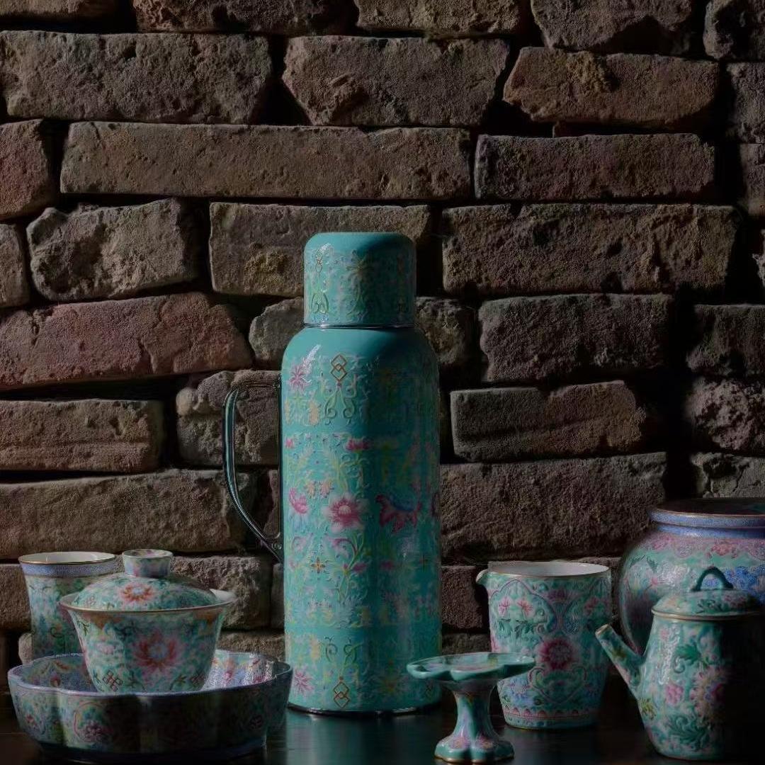 溢珍堂联名学古传家壶松石绿