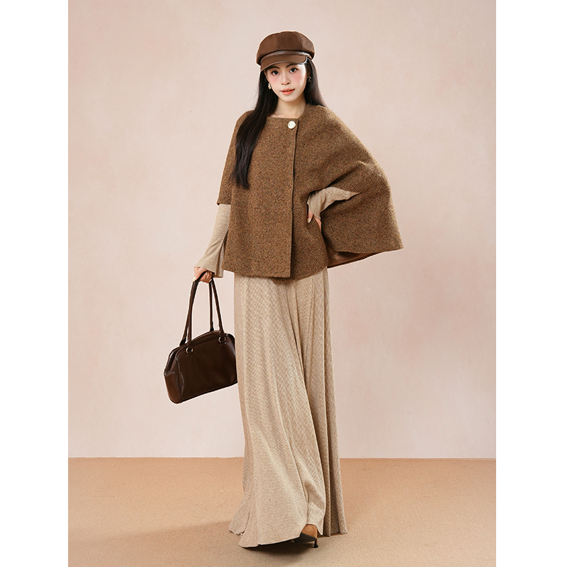 韩系不规则设计感金盏爵士斗篷浅咖色连衣裙两件套小众气质新款女