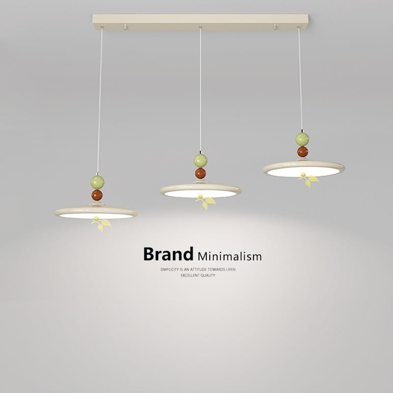 三头餐厅吊灯2025年新款飞碟法式奶油风餐桌护眼现代简约创意灯具