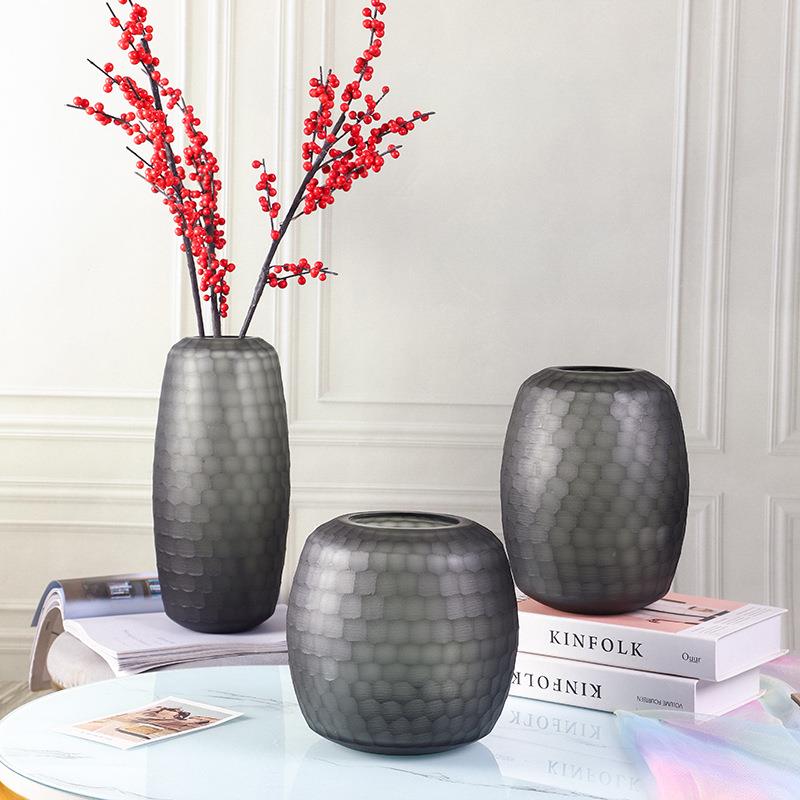 新款北欧烟灰色刻磨玻璃花瓶高档轻奢花瓶水培插花瓶居家客厅摆件