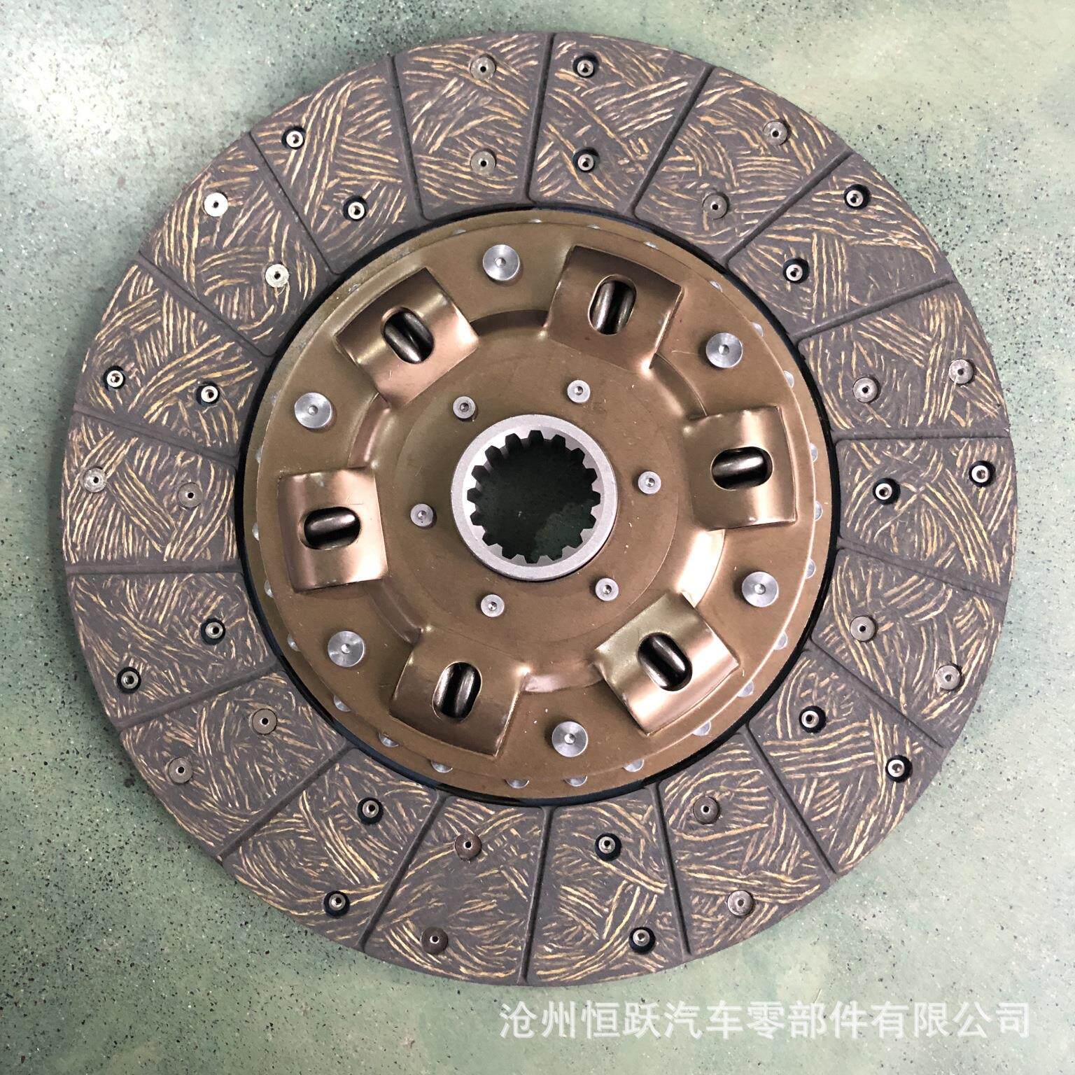 沧州恒跃供应 350五十铃十六齿 汽车离合器片 离合器压盘