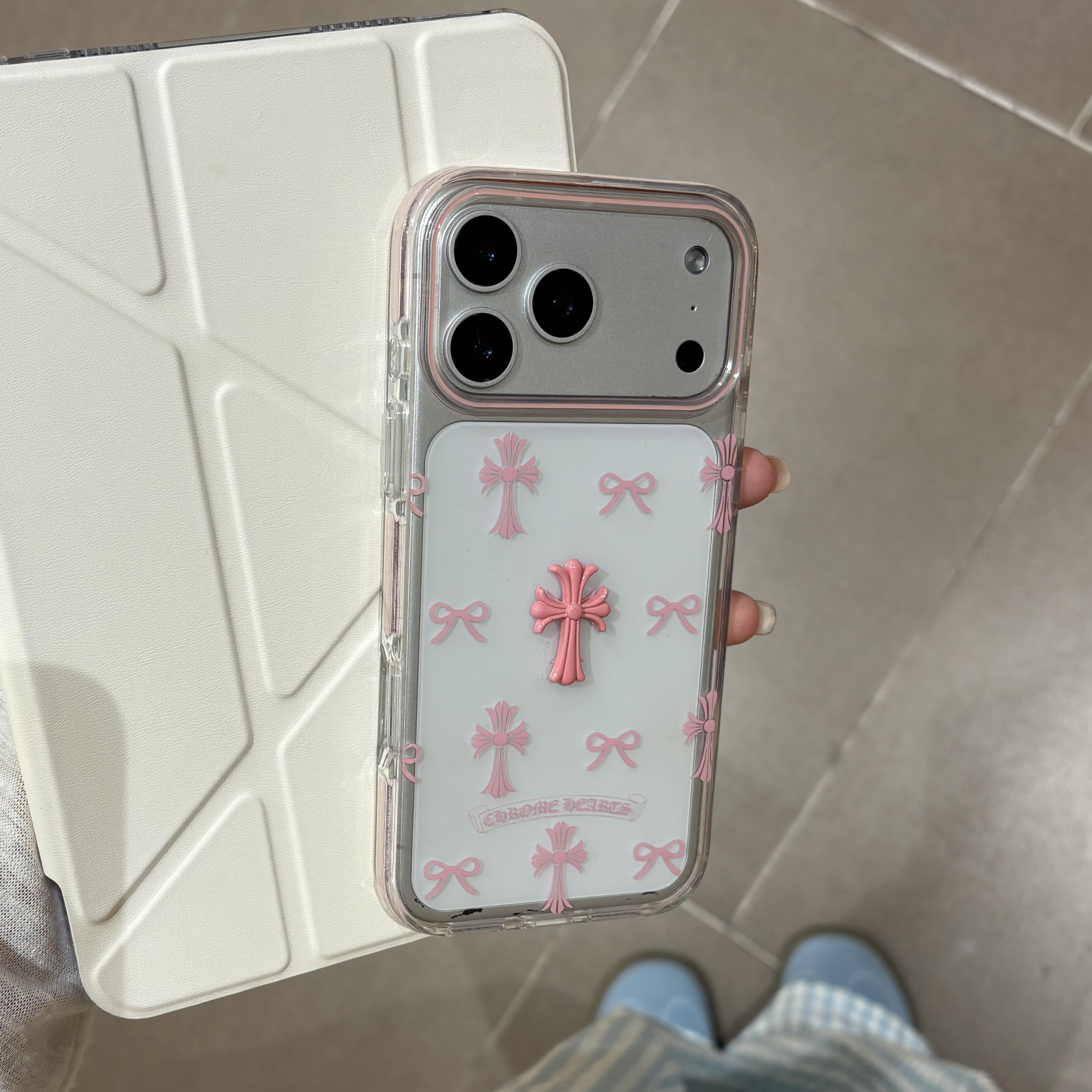 粉色甜酷克罗心手机壳巨有氛围感