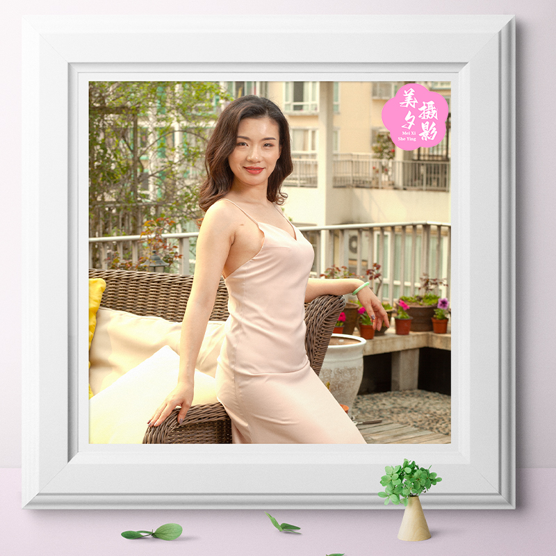 Canon EOS 5D Mark II拍摄室内美女RAW原图PS后期调色练习素材