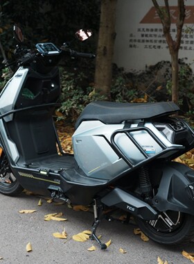 适用小牛新款FXplay护杠支架FX保险杠防摔防撞加厚后货架改装配件