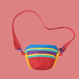 2025时尚多巴胺撞色男女同款户外运动登山便携防水尼龙斜挎胸包