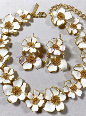 奥斯卡打标白色耳环项链套装