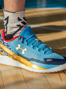 安德玛春季新款男女款篮球鞋户外运动训练耐磨透气轻便3026276AD