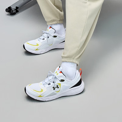 安德玛UA春夏男透气跑步鞋