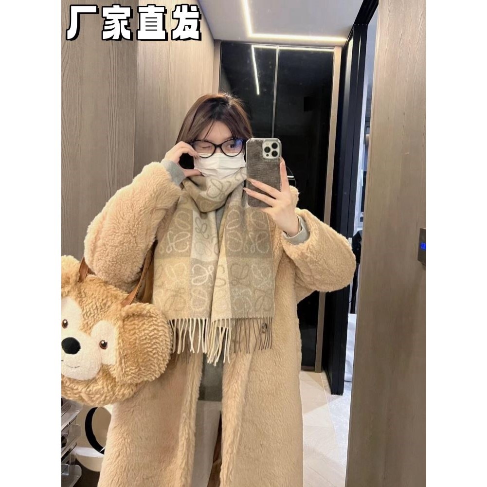 围巾冬季女高级感韩系百搭2025新款彷羊绒外搭保暖流苏棋盘格披肩