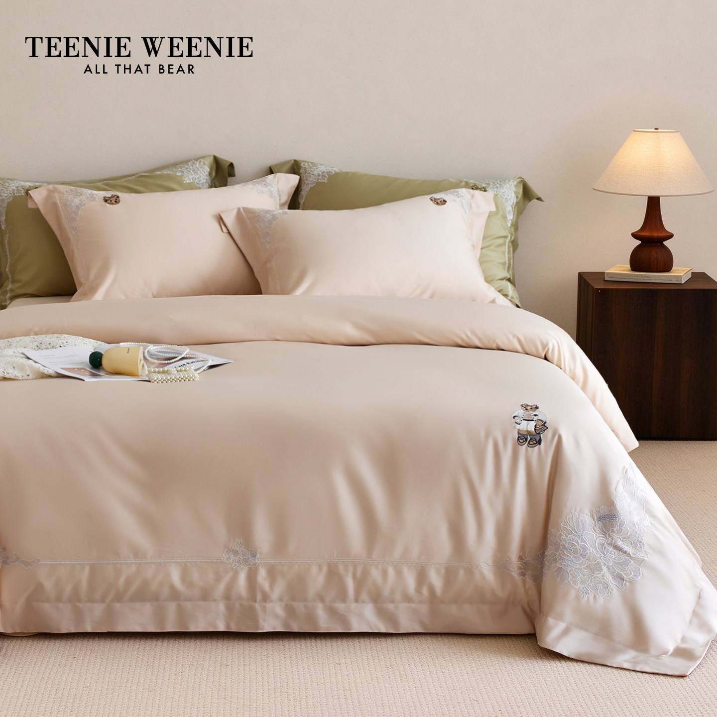 TeenieWeenie天丝棉床上四件套高级贡缎丝滑被套床单轻奢刺绣床品