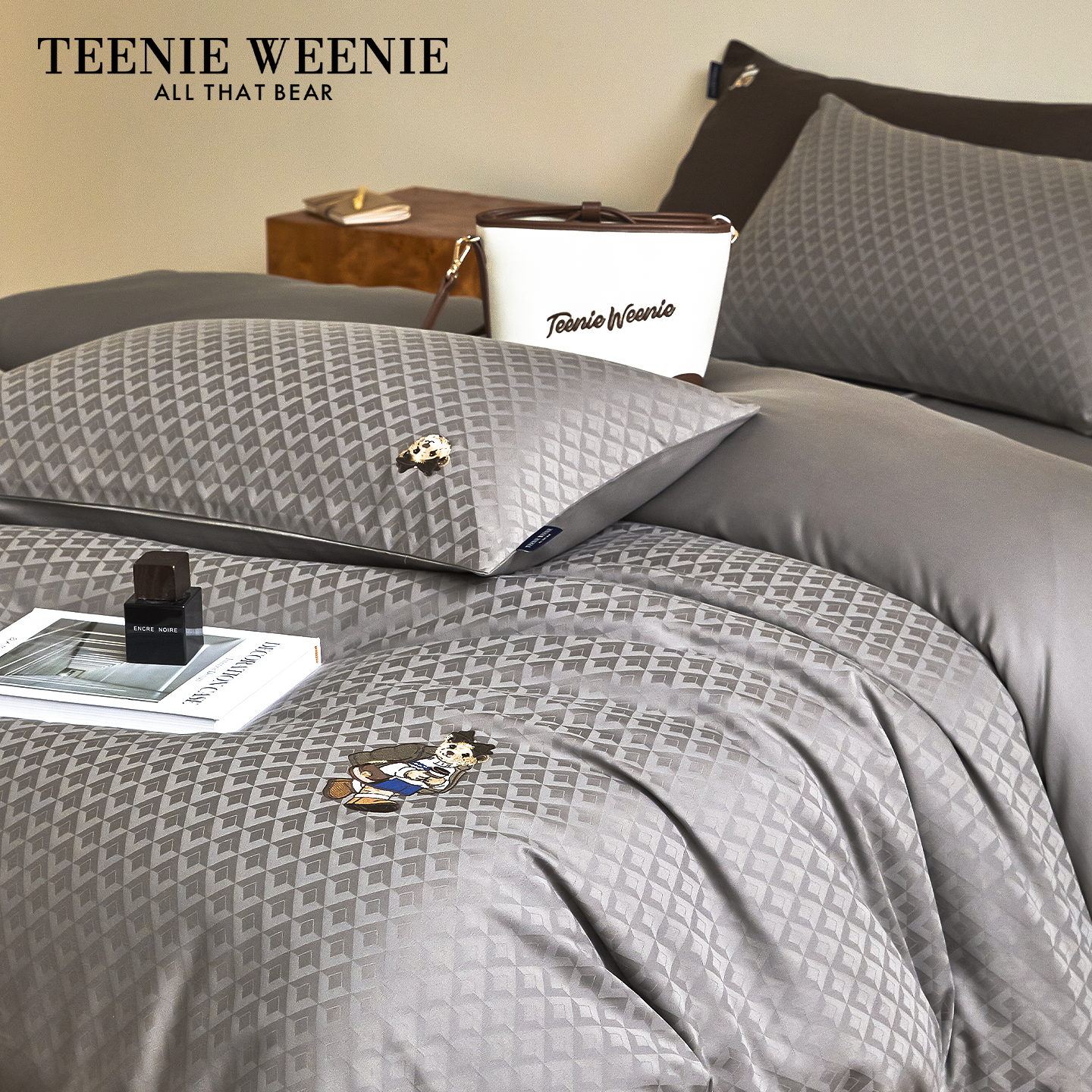 TeenieWeenie轻奢高级感床单四件套全棉长绒棉贡缎提花被套罩床品