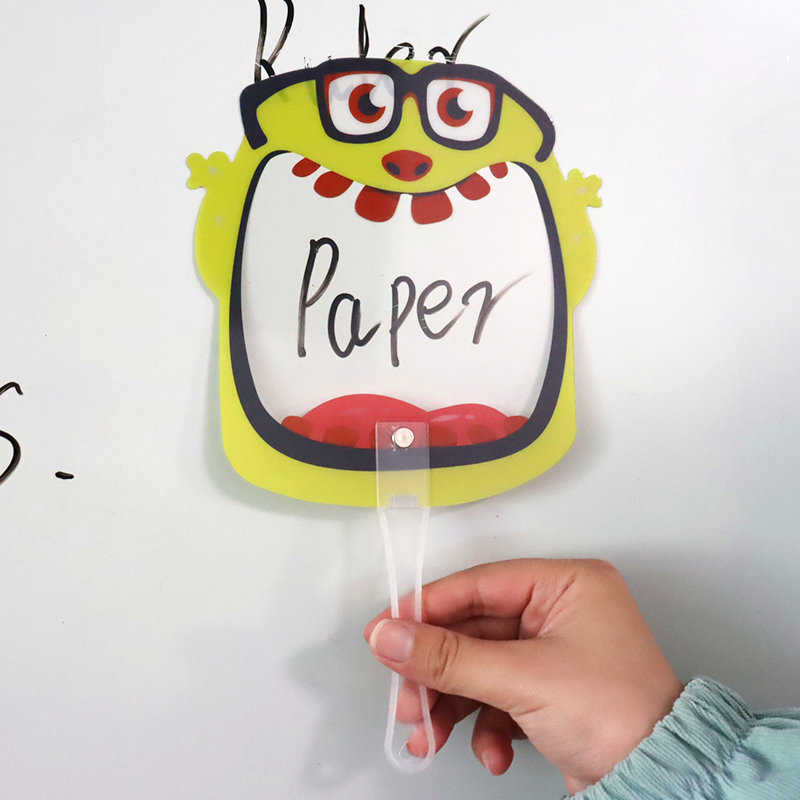 小怪兽吃单词识字手举牌