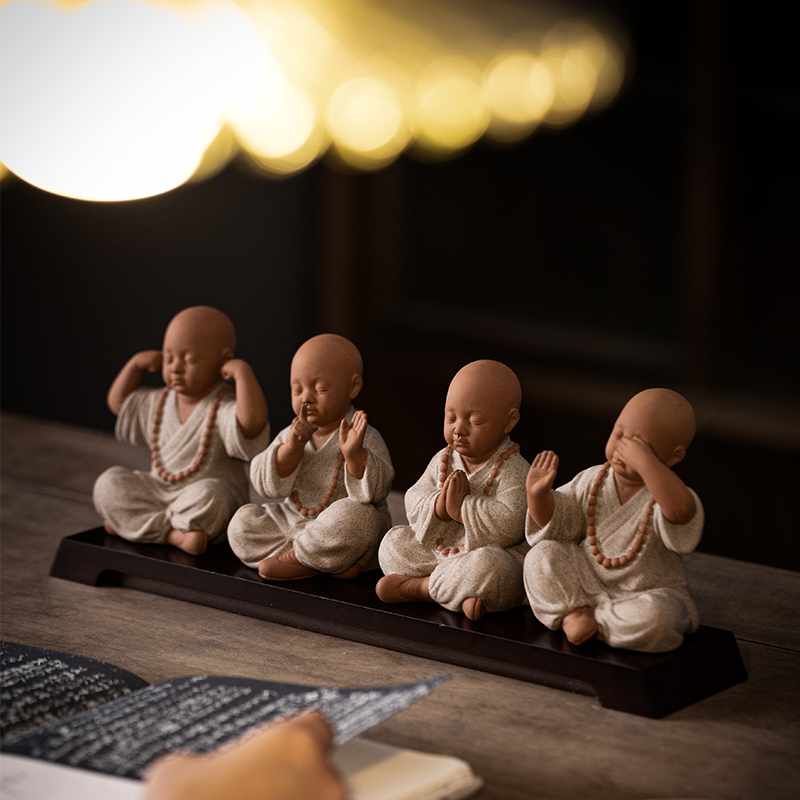 憨匠先生陶瓷四不小和尚摆件