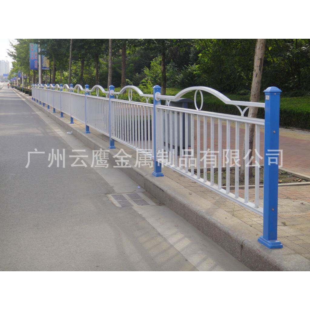 广州东莞惠州厂家专业生产定做制作不锈钢公交车候车亭道路护栏