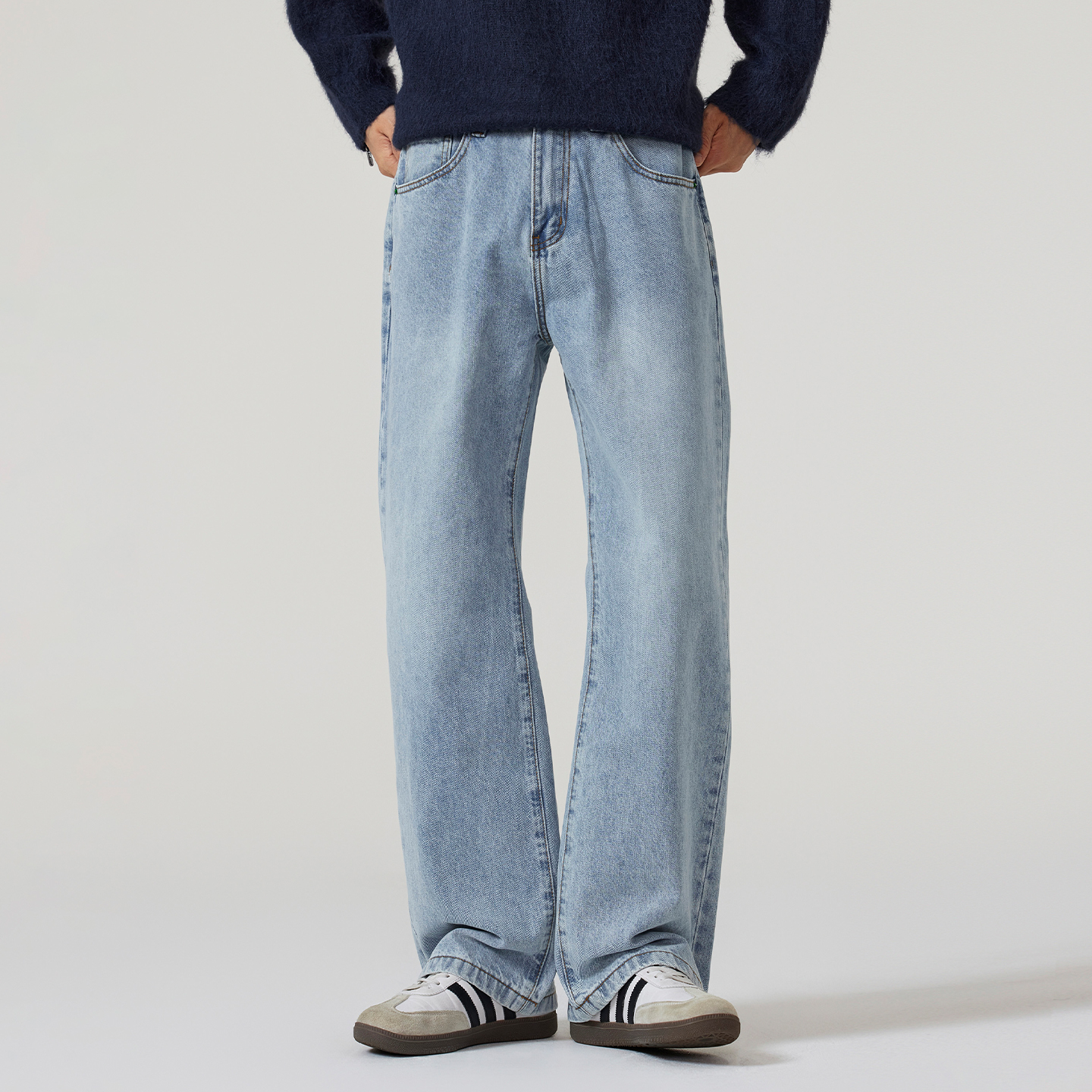 Kuvine秋季微喇牛仔裤男