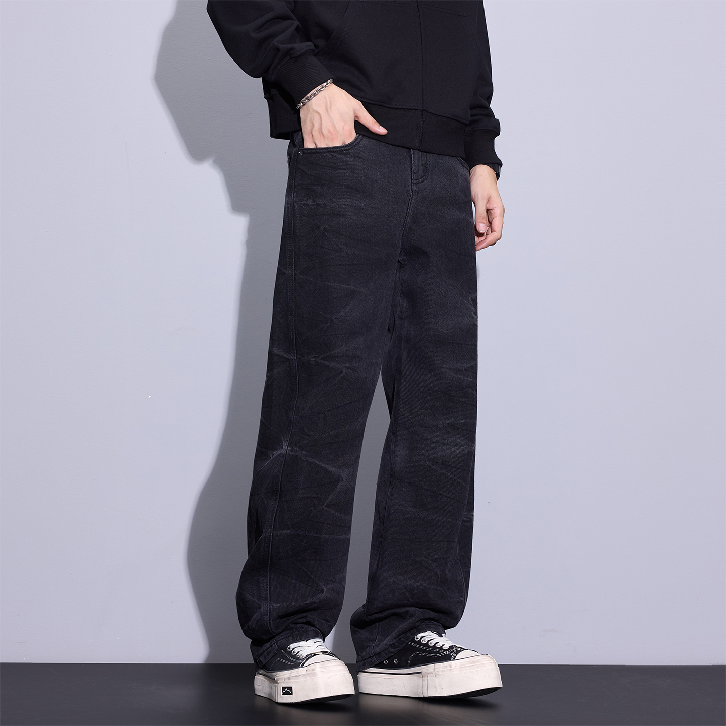 Kuvine新款弯刀牛仔裤男