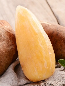 云南天山红泥 沙雪莲果应当季现挖整箱水果包邮