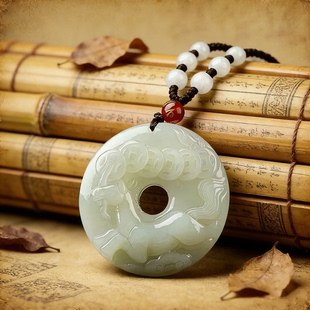 正品天然和田玉十二生肖吊坠属马本命年平安扣护身符挂件玉石玉坠