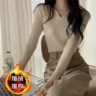 黑色法式v领一体绒毛衣女秋冬新款修身显瘦加绒加厚针织打底衫