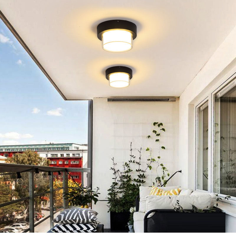 OUTDOOR WATERPROOF CEILING LAMP IS SIMPLE AND MODERN THE ENTRANCE OF THE TERRACE THE ENTRANCE HALLWAY THE AISLE THE COURTYARD BALCONY THE WALL LAMP IS NEW