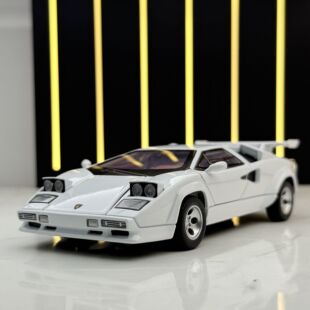兰博基尼康塔什LP500 S1合金跑车模型1:32灯光音效na男孩玩具礼物