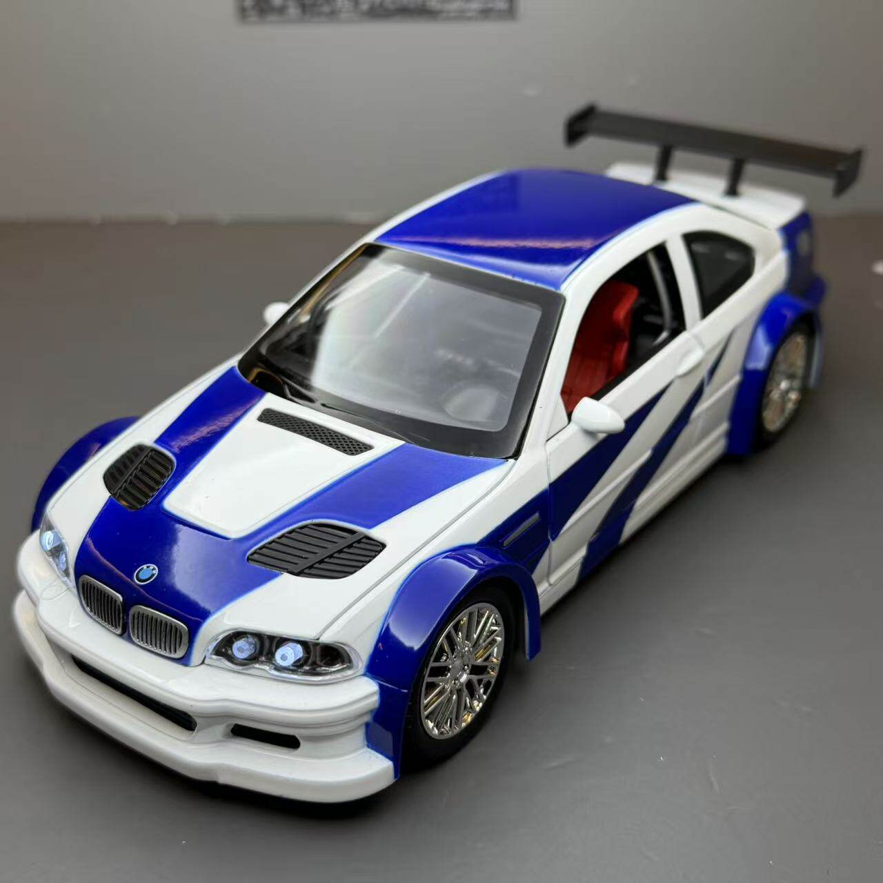 宝马M3GTR合金赛车模型玩具礼物