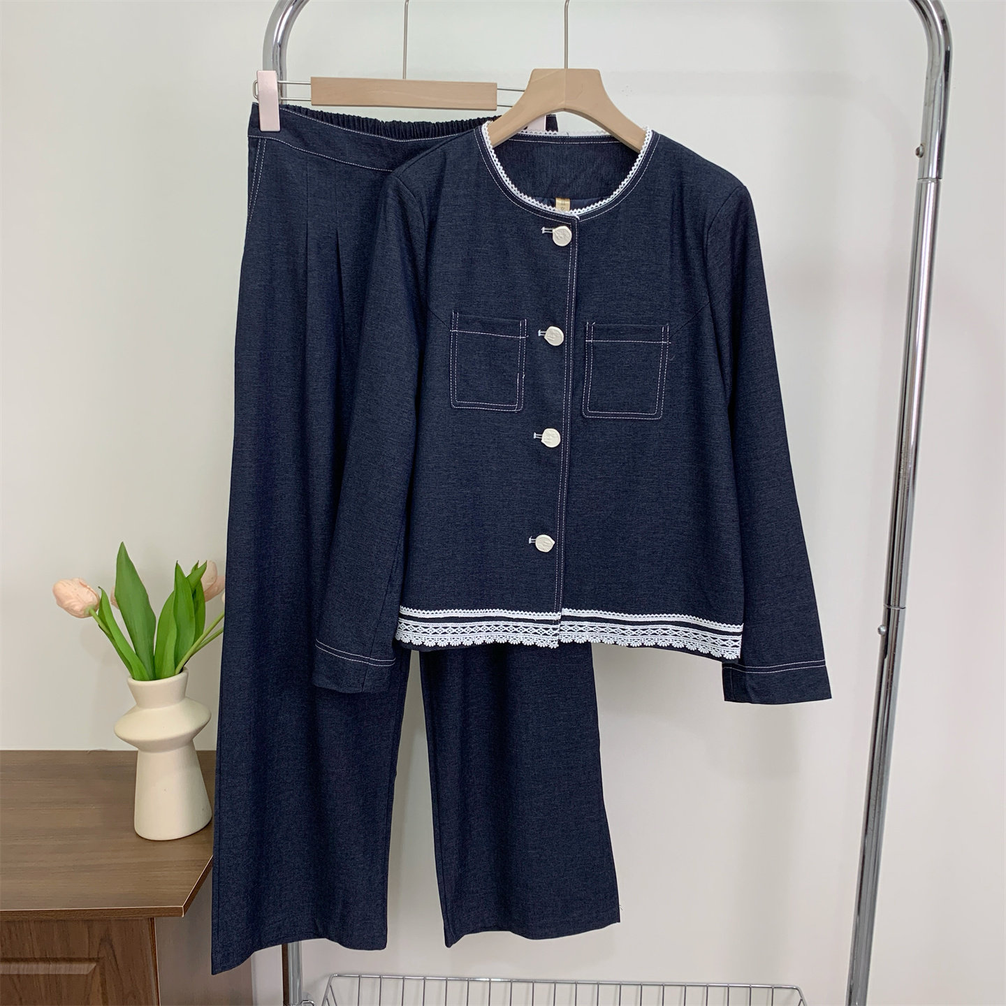 时尚妈妈秋装牛仔套装2025新款气质减龄春秋上衣阔腿裤休闲两件套