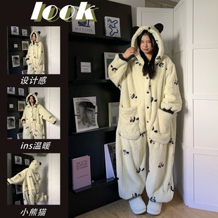 连体睡衣卡通熊猫冬季珊瑚绒可爱少女家居服新款加绒加厚冬天睡袍