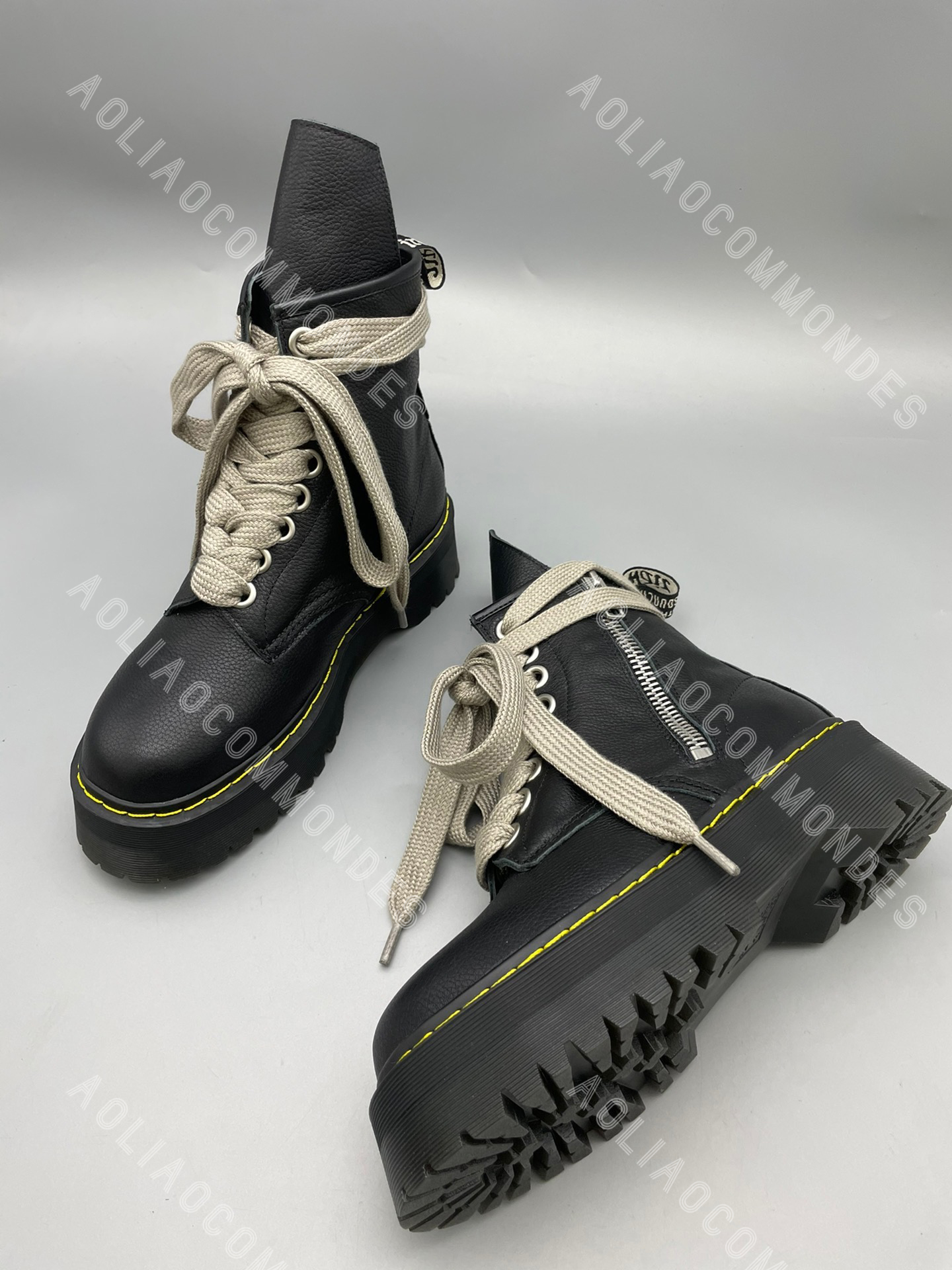 RO暗黑风粗鞋带头层牦牛皮马丁靴